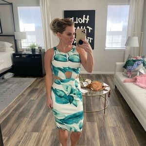 Cute green and white cut out midi dress, sleeveless, zip up back